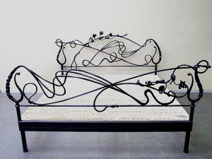 wrought iron bed